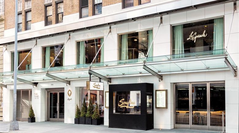 <b>The Time New York Exterior</b>. Images powered by <a href="https://iceportal.shijigroup.com/" title="IcePortal" target="_blank">IcePortal</a>.