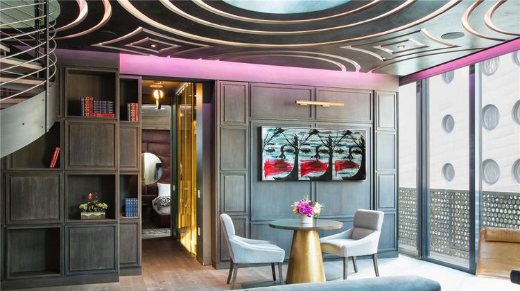 Dream Downtown by Hyatt Suite
