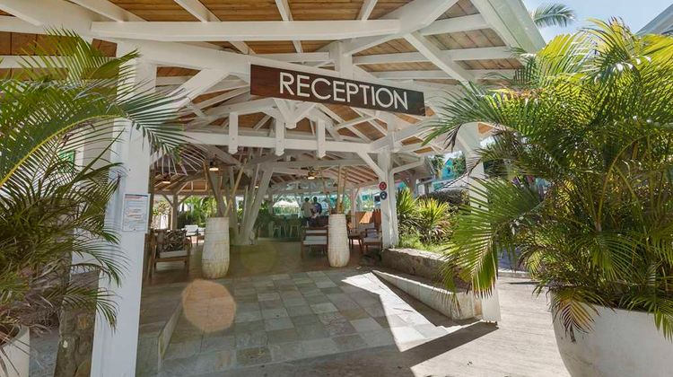La Playa Orient Bay Lobby