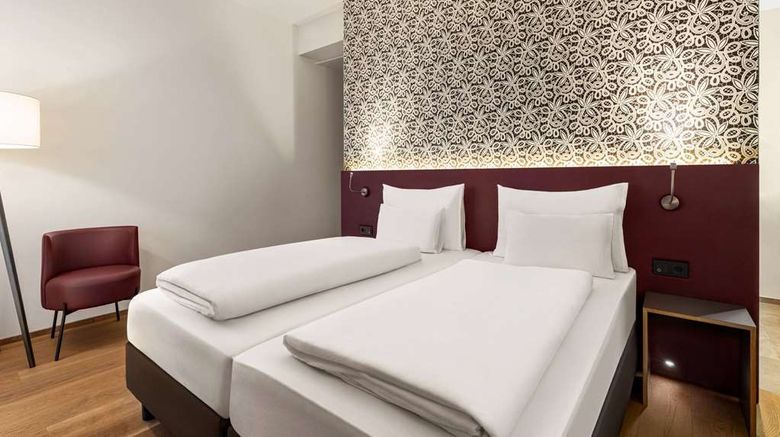 <b>Amedia Lustenau, Trademark Coll Wyndham Room</b>. Images powered by <a href="https://iceportal.shijigroup.com/" title="IcePortal" target="_blank">IcePortal</a>.
