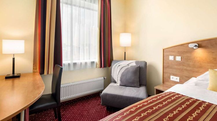 Amedia Express Prague, Trademark Collect Room
