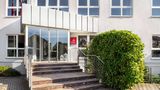 Amedia Frankfurt Russelsheim, Trademark Exterior