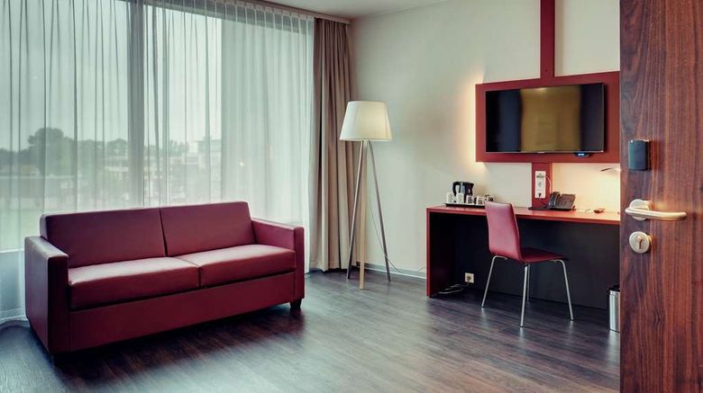 <b>Amedia Amsterdam Airport, Trademark Suite</b>. Images powered by <a href="https://iceportal.shijigroup.com/" title="IcePortal" target="_blank">IcePortal</a>.