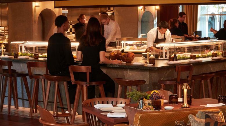 <b>Mondrian Bordeaux Les Carmes Restaurant</b>. Images powered by <a href="https://iceportal.shijigroup.com/" title="IcePortal" target="_blank">IcePortal</a>.