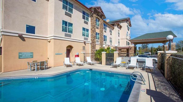 <b>Country Inn & Suites Tucson City Center Pool</b>. Images powered by <a href="https://iceportal.shijigroup.com/" title="IcePortal" target="_blank">IcePortal</a>.