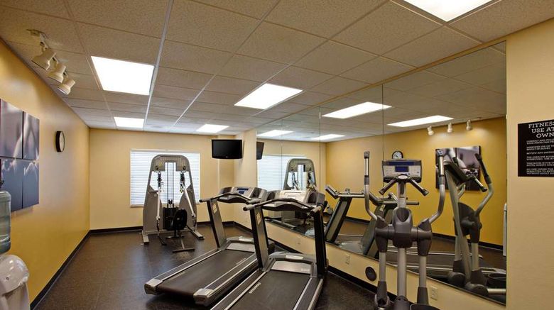 <b>Country Inn & Suites Tucson City Center Health</b>. Images powered by <a href="https://iceportal.shijigroup.com/" title="IcePortal" target="_blank">IcePortal</a>.