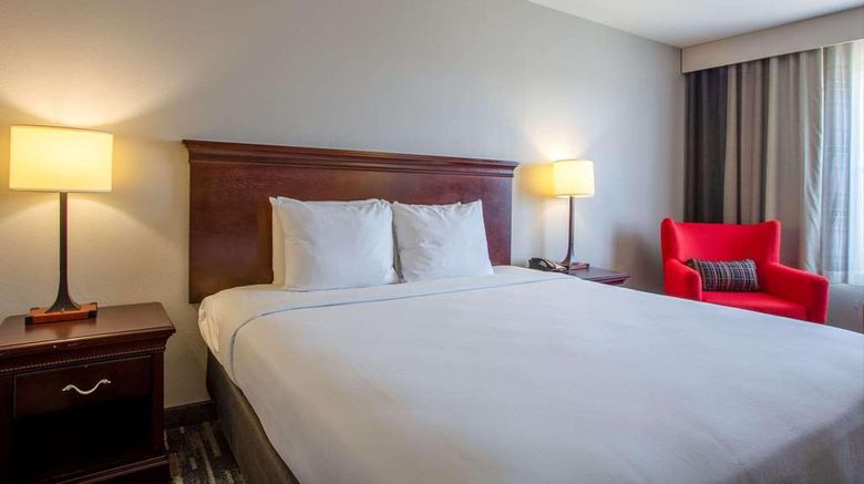 <b>Country Inn & Suites Tucson City Center Room</b>. Images powered by <a href="https://iceportal.shijigroup.com/" title="IcePortal" target="_blank">IcePortal</a>.
