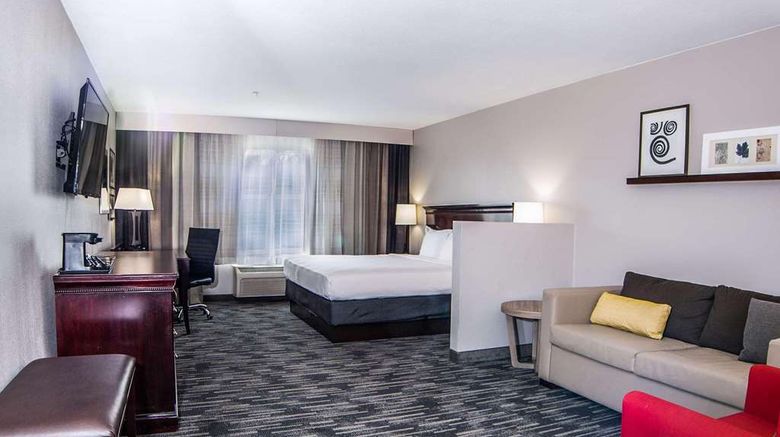 <b>Country Inn & Suites Tucson City Center Suite</b>. Images powered by <a href="https://iceportal.shijigroup.com/" title="IcePortal" target="_blank">IcePortal</a>.
