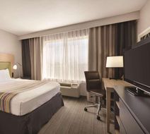 Country Inn & Suites Fresno North Room