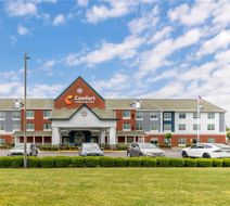 Comfort Inn & Suites near Coliseum Exterior