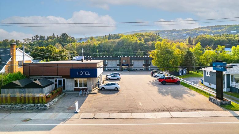 <b>Clarion Pointe La Malbaie Exterior</b>. Images powered by <a href="https://iceportal.shijigroup.com/" title="IcePortal" target="_blank">IcePortal</a>.