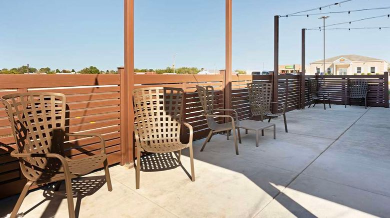 <b>Comfort Inn and Suites Mountain Grove Exterior</b>. Images powered by <a href="https://iceportal.shijigroup.com/" title="IcePortal" target="_blank">IcePortal</a>.