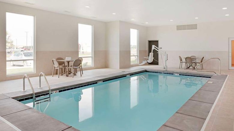 <b>Comfort Inn and Suites Mountain Grove Pool</b>. Images powered by <a href="https://iceportal.shijigroup.com/" title="IcePortal" target="_blank">IcePortal</a>.