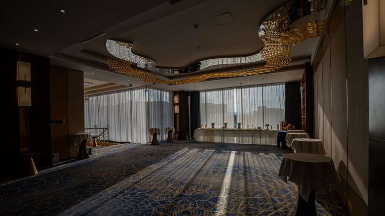 <b>Best Western Plus Danat Almansak Hotel Meeting</b>. Images powered by <a href="https://iceportal.shijigroup.com/" title="IcePortal" target="_blank">IcePortal</a>.