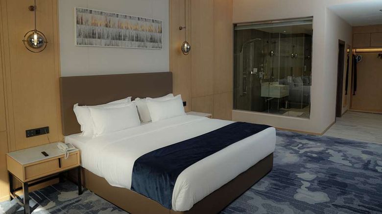 <b>Best Western Plus Danat Almansak Hotel Suite</b>. Images powered by <a href="https://iceportal.shijigroup.com/" title="IcePortal" target="_blank">IcePortal</a>.