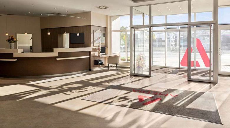 <b>Amedia Dresden Elbpromenade, Trademark Lobby</b>. Images powered by <a href="https://iceportal.shijigroup.com/" title="IcePortal" target="_blank">IcePortal</a>.