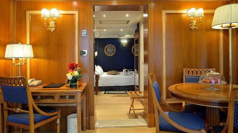 <b>Hotel Homs Suite</b>. Images powered by <a href="https://iceportal.shijigroup.com/" title="IcePortal" target="_blank">IcePortal</a>.