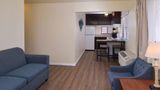 Edgewater Inn & Suites Suite