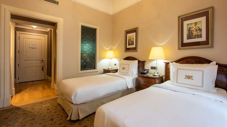 <b>Pera Palace Hotel Room</b>. Images powered by <a href="https://iceportal.shijigroup.com/" title="IcePortal" target="_blank">IcePortal</a>.