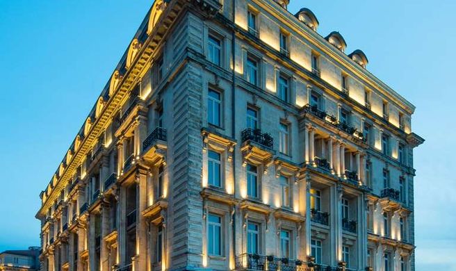 Pera Palace Hotel Exterior