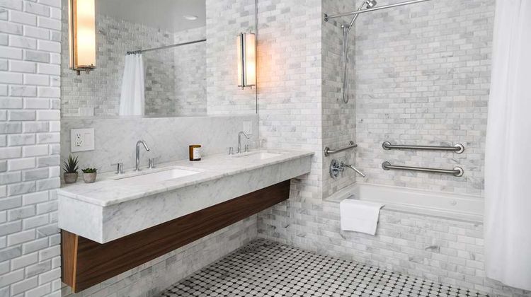 Nautilus Sonesta Miami Beach Room