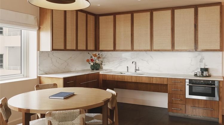 Nautilus Sonesta Miami Beach Suite