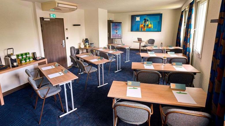 <b>ibis Styles Saint-Quentin Meeting</b>. Images powered by <a href="https://iceportal.shijigroup.com/" title="IcePortal" target="_blank">IcePortal</a>.