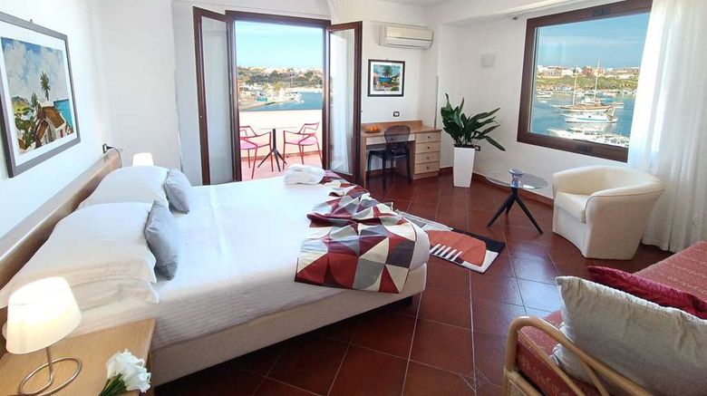 <b>Best Western Hotel Martello Suite</b>. Images powered by <a href="https://iceportal.shijigroup.com/" title="IcePortal" target="_blank">IcePortal</a>.