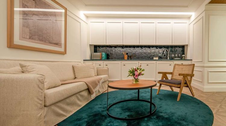 Only You Hotel Valencia Suite