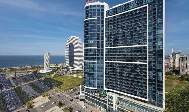 Ramada Plaza by Wyndham Batumi Exterior