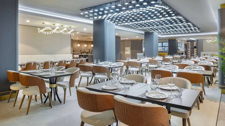 <b>Ramada Plaza by Wyndham Batumi Restaurant</b>. Images powered by <a href="https://iceportal.shijigroup.com/" title="IcePortal" target="_blank">IcePortal</a>.