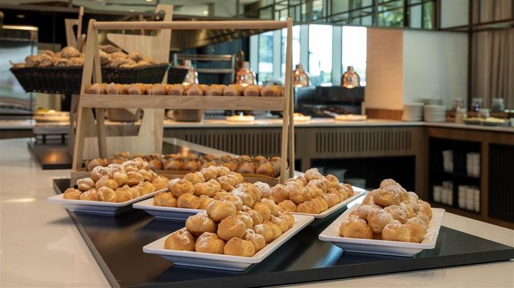 Hilton Garden Inn Brussels Airport Restaurant