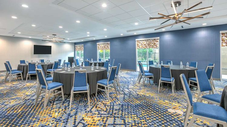 Hampton Inn & Suites The Woodlands Meeting