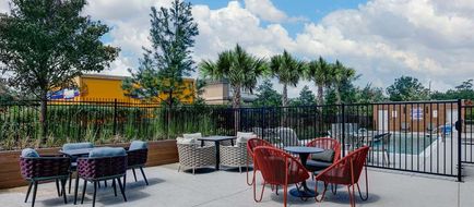 Hampton Inn & Suites The Woodlands Exterior