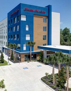 Hampton Inn & Suites The Woodlands