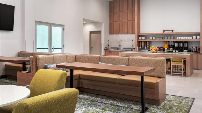 <b>Homewood Suites by Hilton Fremont Lobby</b>. Images powered by <a href="https://iceportal.shijigroup.com/" title="IcePortal" target="_blank">IcePortal</a>.
