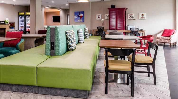 Home2 Suites by Hilton Arlington West Lobby