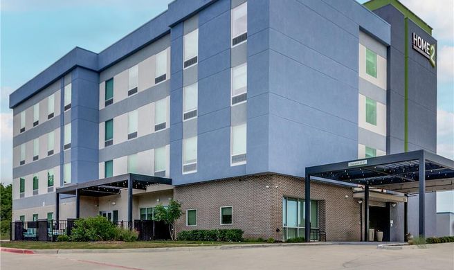 Home2 Suites by Hilton Arlington West Exterior