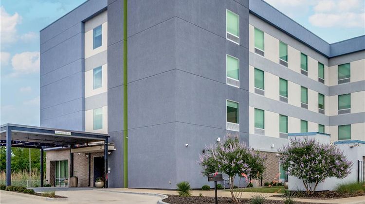 Home2 Suites by Hilton Arlington West Exterior