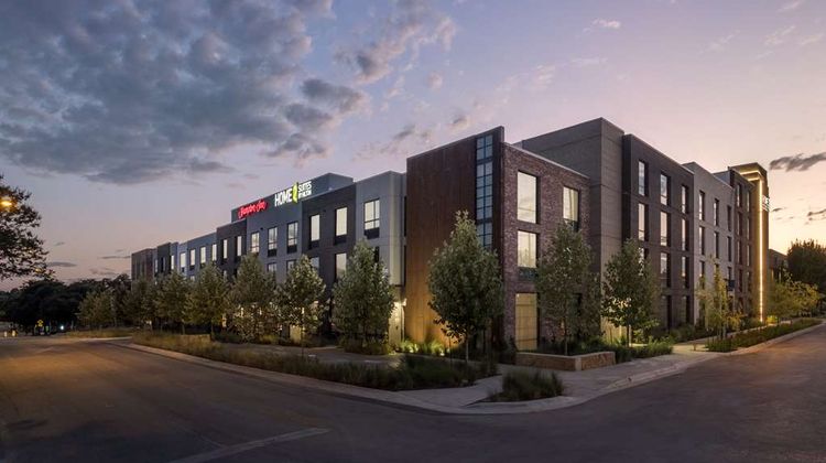 Hampton Inn by Hilton Austin East Side Exterior