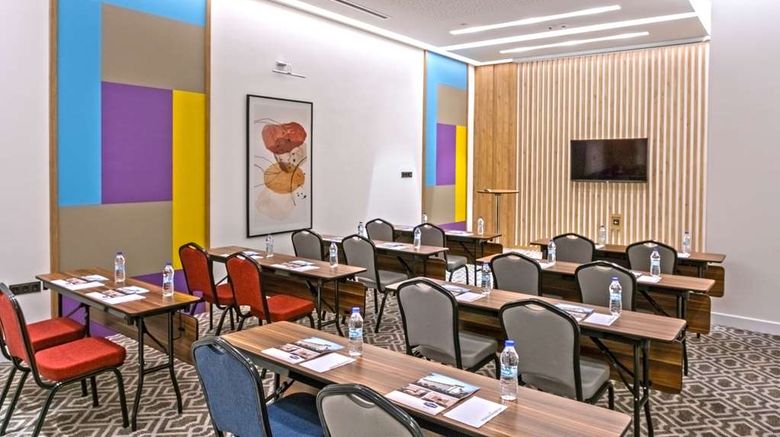 <b>Hampton by Hilton Sakarya Meeting</b>. Images powered by <a href="https://iceportal.shijigroup.com/" title="IcePortal" target="_blank">IcePortal</a>.