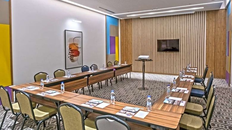 <b>Hampton by Hilton Sakarya Meeting</b>. Images powered by <a href="https://iceportal.shijigroup.com/" title="IcePortal" target="_blank">IcePortal</a>.