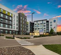 Home2 Suites Madison East Exterior