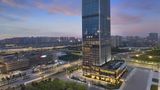 DoubleTree by Hilton Zhengzhou East Exterior
