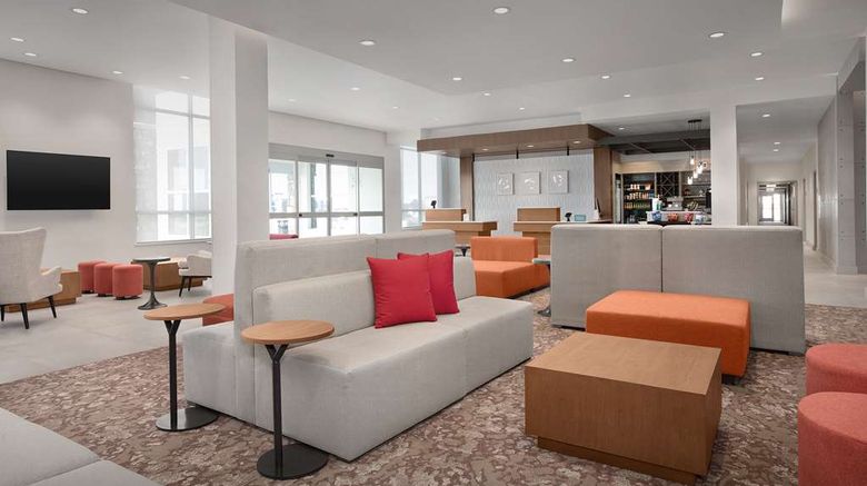 <b>Hilton Garden Inn Denver Airpt Tower Rd Lobby</b>. Images powered by <a href="https://iceportal.shijigroup.com/" title="IcePortal" target="_blank">IcePortal</a>.