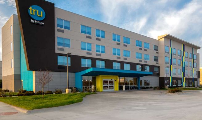 Tru by Hilton Anderson Exterior