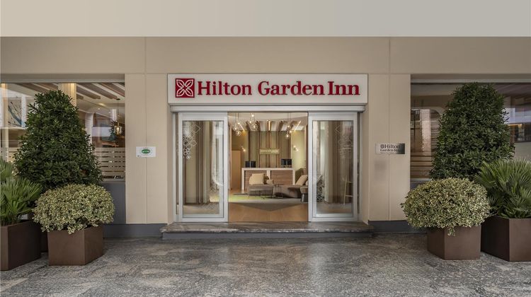 Hilton Garden Inn Padova City Centre Exterior