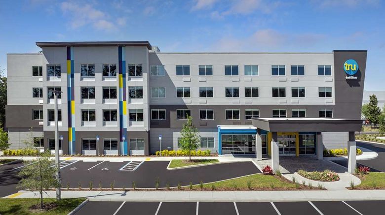Tru by Hilton Jacksonville West I 295 Exterior. Images powered by <a href="https://iceportal.shijigroup.com" target="_blank" rel="noopener">Ice Portal</a>.