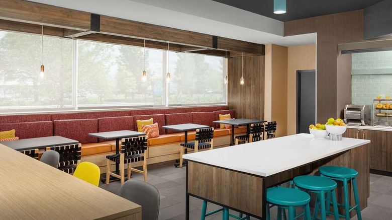 <b>Tru by Hilton Jacksonville West I 295 Restaurant</b>. Images powered by <a href="https://iceportal.shijigroup.com/" title="IcePortal" target="_blank">IcePortal</a>.