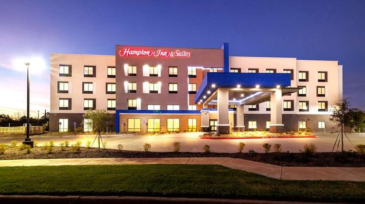 Hampton Inn & Suites Sherman Exterior